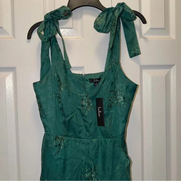 NWT ($79.00) Lulus Elegant Green Embroidered Ruffled Tie-Strap Midi Dress - Picture 4 of 8